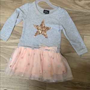 Toddler girl long sleeve top size 2T